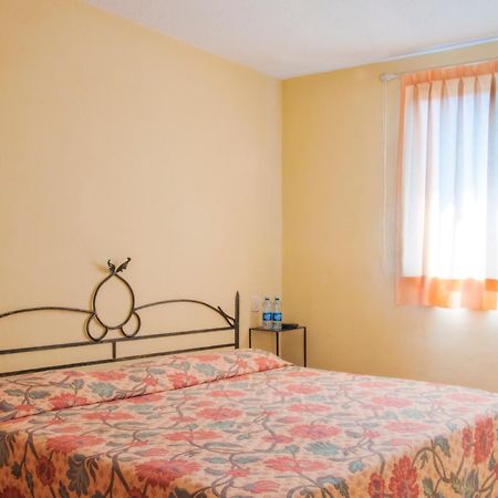 Hotel Xanti Морелия Екстериор снимка